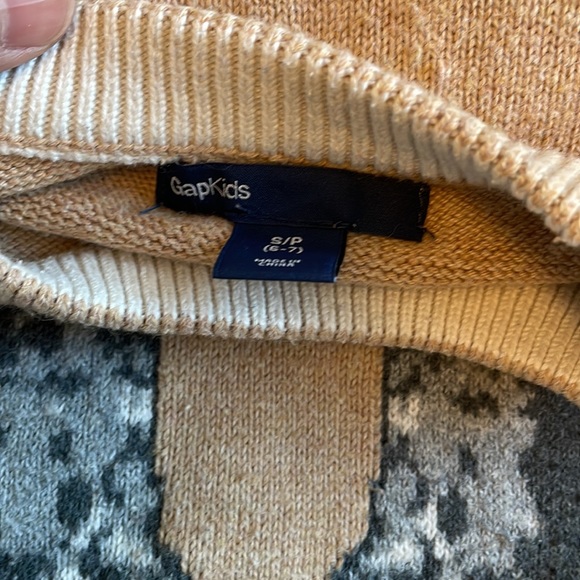 ⚡️flash sale! 3 for 10⚡️ Girl’s sweater - Picture 2 of 4